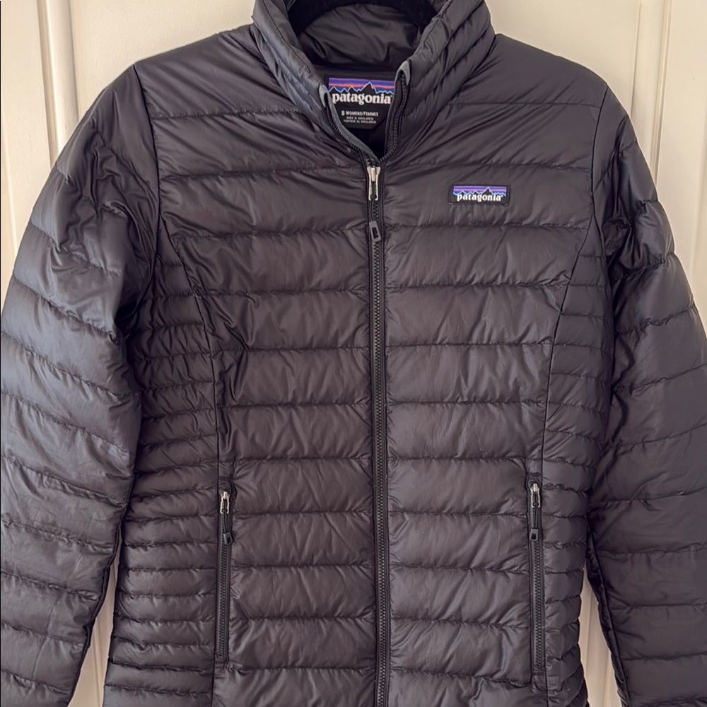 Patagonia Women's Charcoal Puffer Jacket